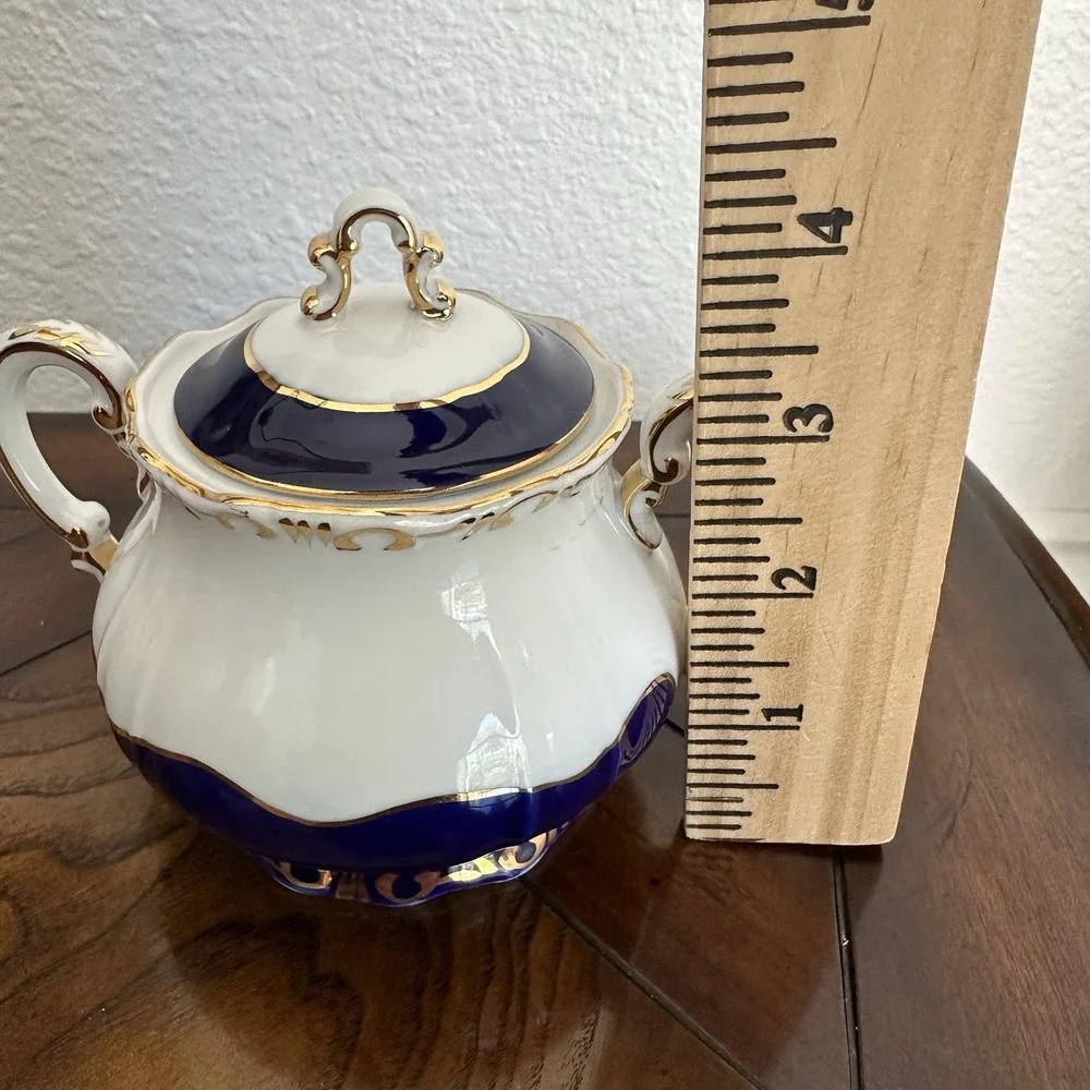 Zsolnay Hungary Pompadour III‎ Demitasse Sugar Bowl 4.25 Inch Blue 18kt Gilded